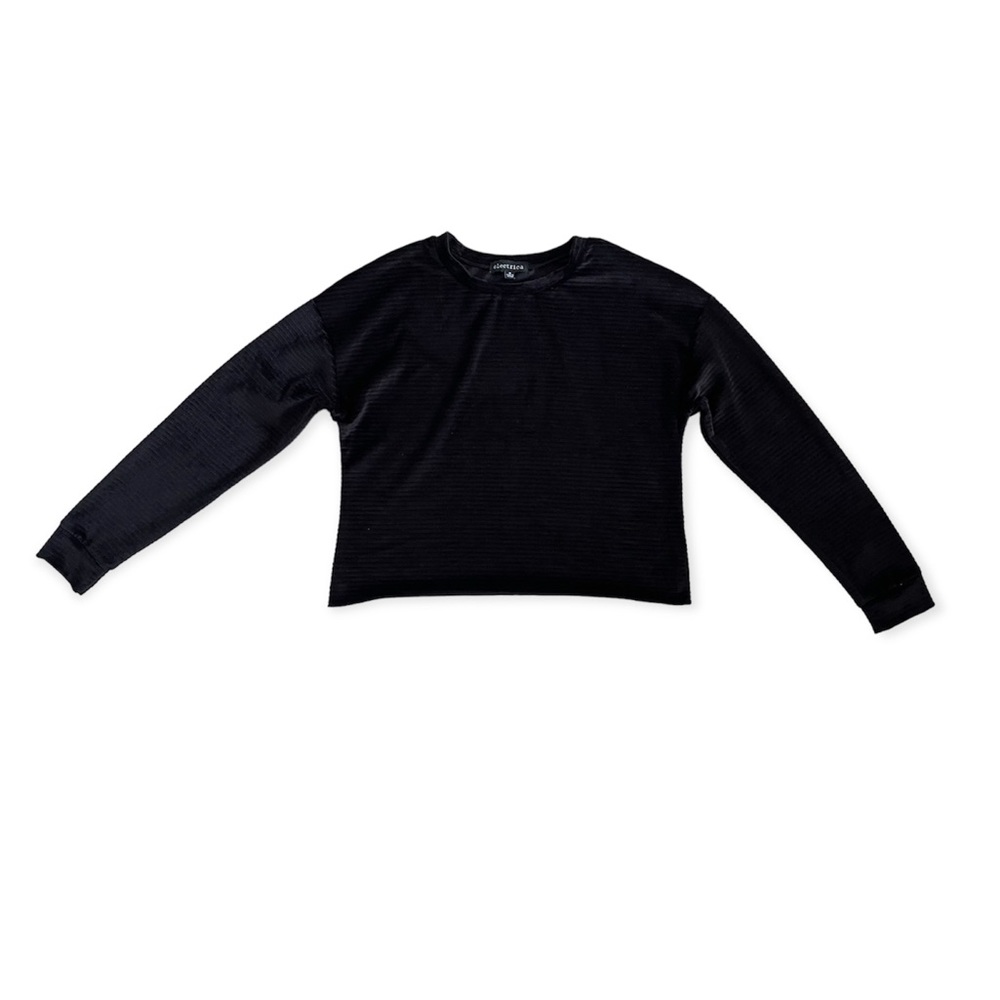 🖤 Super cute and comfy Black Top 🖤